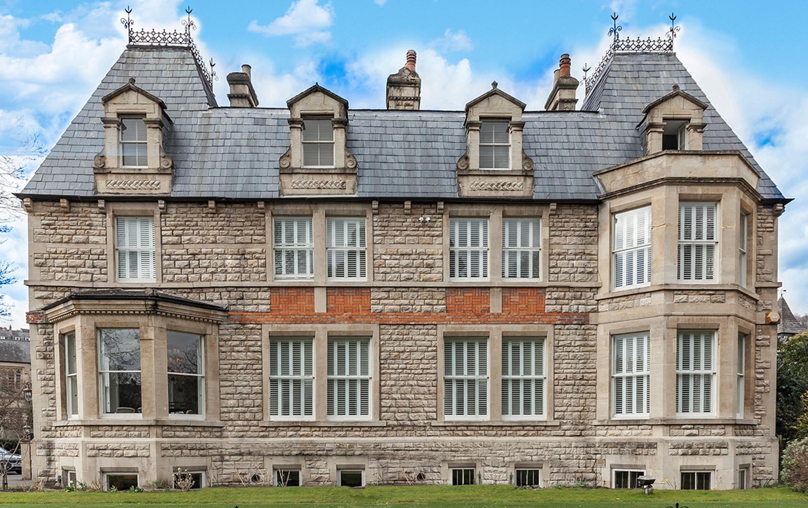 Luxury Hotel The Roseate Villa Bath