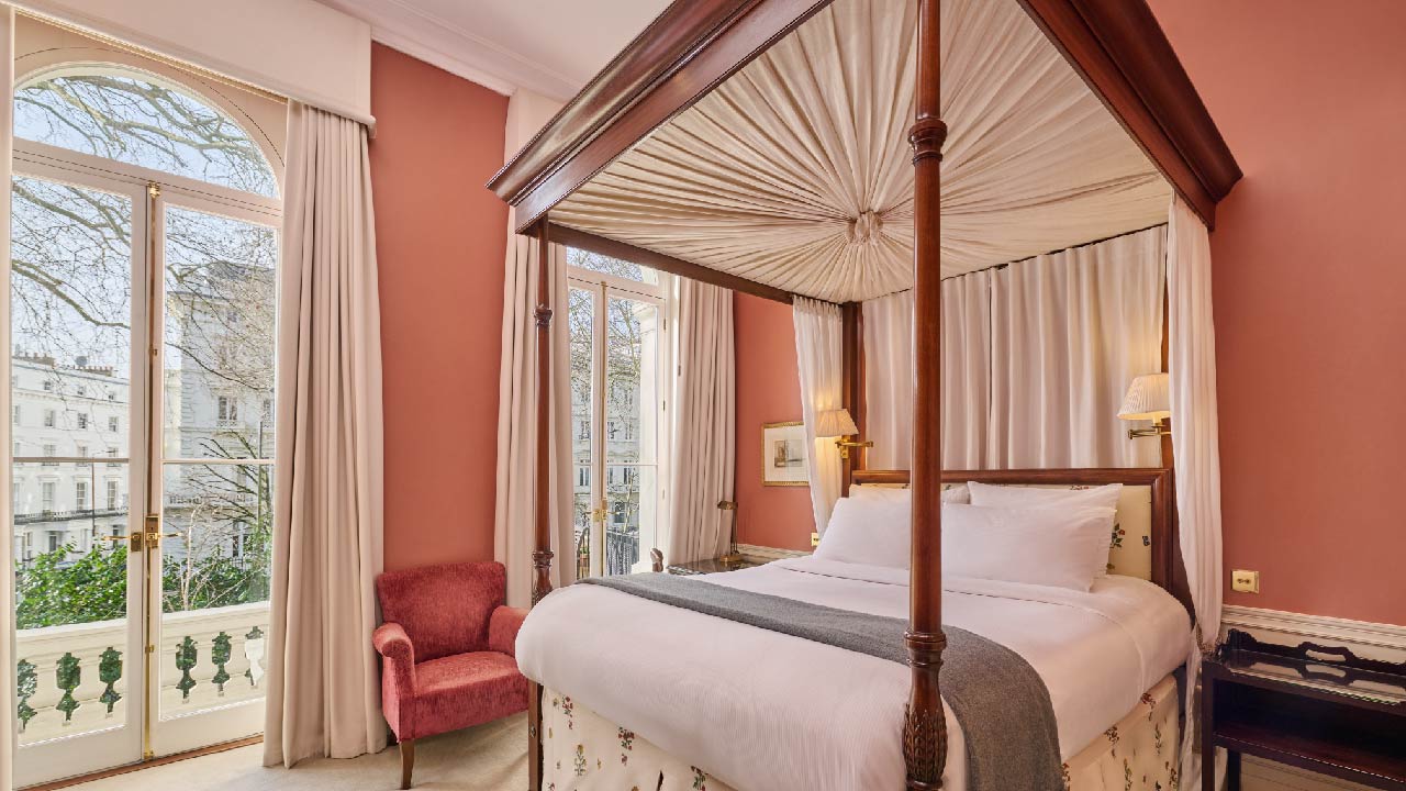 Luxury Rooms in Roseate London