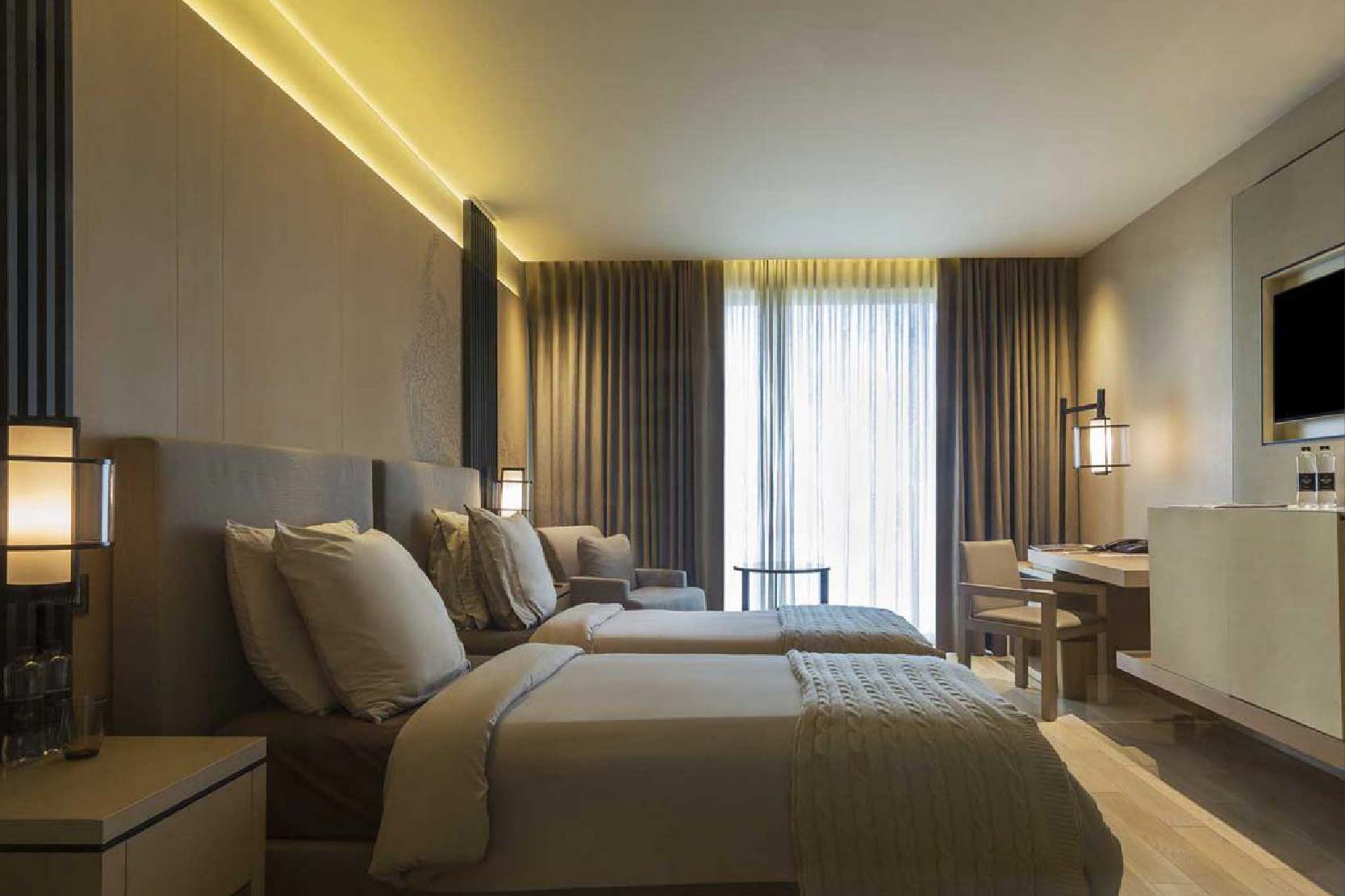 Offer Roseate Weeknd