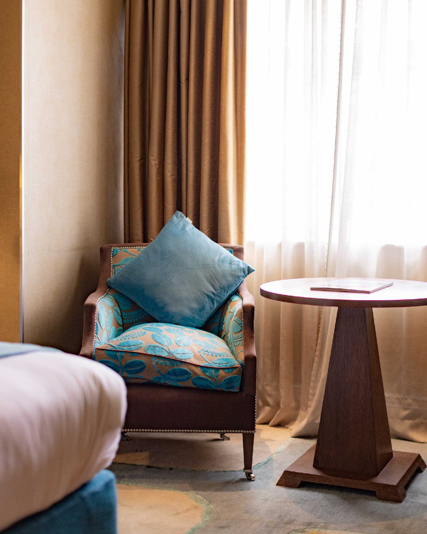 Kiyan, world cuisine alfresco restaurant